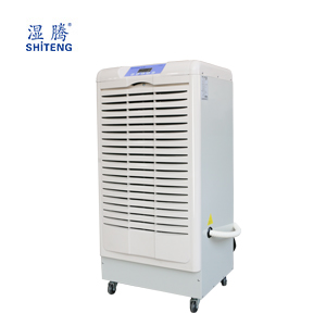 ���I����C ST-8138B